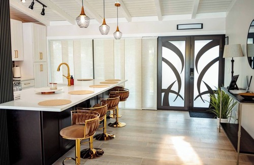 Lauderdale Isles House | Bimini Bliss: 3BR Waterfront Getaway w/Heated Pool & Outdoor Dining