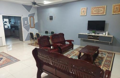 Tanjung Malim House | Bin Nor Homestay