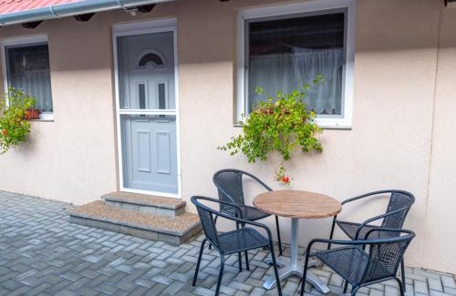Sarmellek Apartment | Biró Vendégház