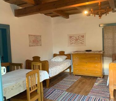 Chibed House | Biró vendégház