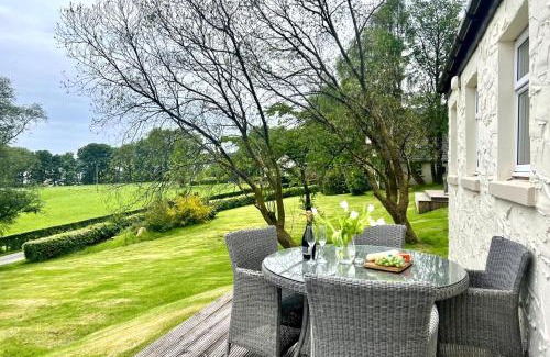 Kilmun House | Birch Cottage
