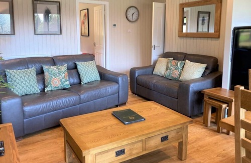 Newton Stewart House | Birch Lodge 21 with Hot Tub, Newton Stewart