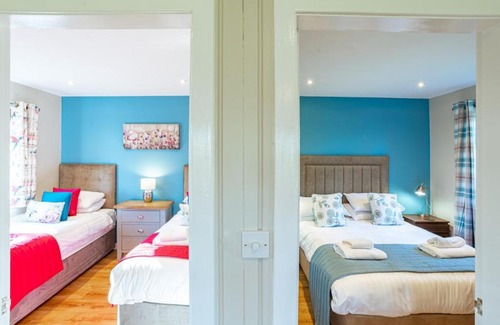Newton Stewart Cabin | Birch Lodge
