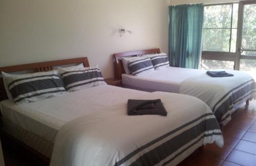 Bowen Hotel | Birch Motel Bowen Previously Known as Bowen Arrow Motel