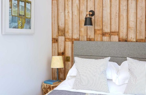Fonthill Bishop Bed & Breakfast | Bird & Carter Fonthill
