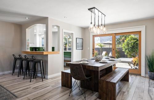 La Jolla House | Bird Rock Dreams - Ocean Views, Massive Yard, Outdoor Dining, Fast Wifi & AC!