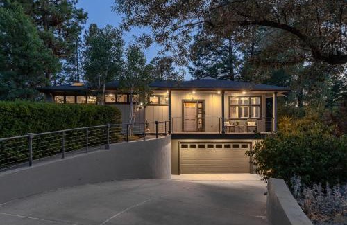 Shadow Mountain House | Birders, botanist and hikers’ oasis in FLG