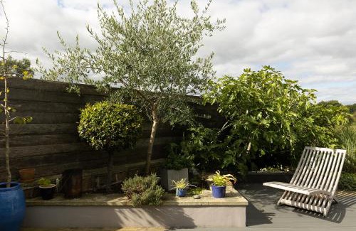 Birdsedge House | BIRDS EDGE COTTAGE - Luxury 2 Bedroom Cottage with Amazing Views, Near Holmfirth in Yorkshire