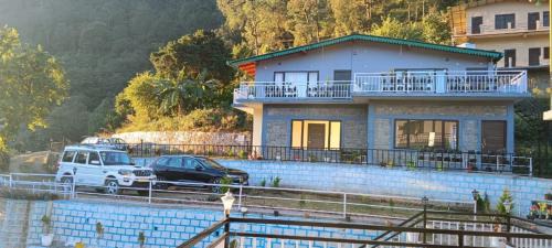 Naina Range House | Birds Hill View Homestay