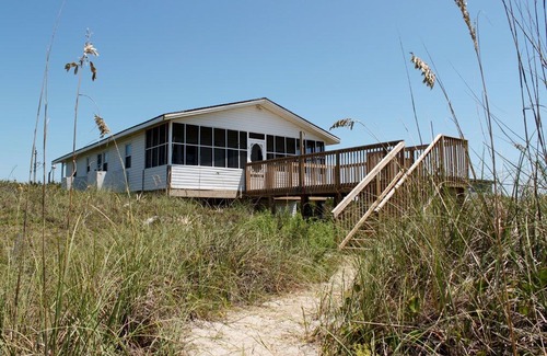 Caswell Beach House | Birds of a Feather: 3 Bed/2 Bath Oceanfront, Cheery Beach Cottage