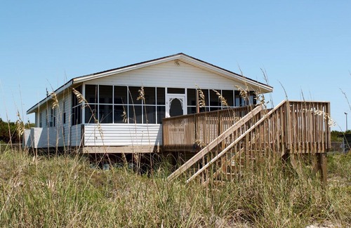 Caswell Beach House | Birds of a Feather: 3 Bed/2 Bath Oceanfront, Cheery Beach Cottage