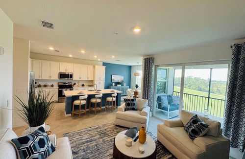 Venice Condo | Birdseye view in your top fl Country club lifestyle with Golf & resort style🔥🌴🏌️💦