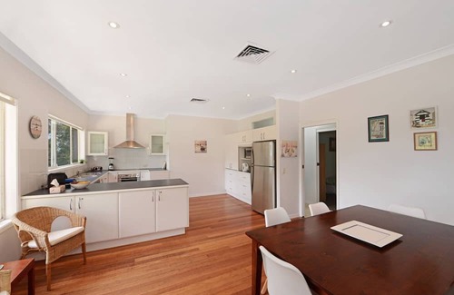 Avoca Beach House | Birdsong - great for the family holiday