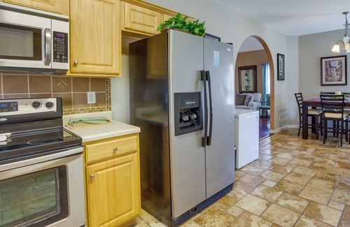 New Castle House | Birmingham Home w/Yard - 15 Mi to Downtown!
