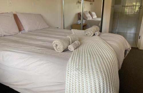 Emu Bay House | Birubi Holiday Homes Kangaroo Island