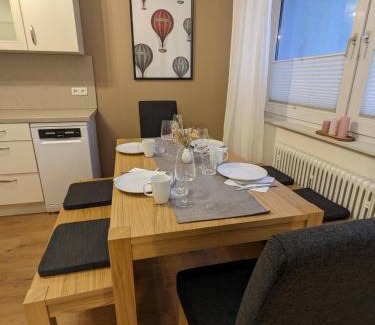 Celle Apartment | Bis zu 6 Personen, Bahnhofs- & Zentrumsnah, Südheide, Netflix und PS4