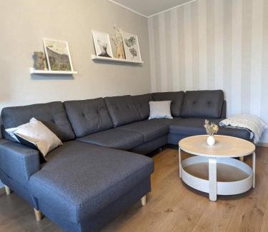 Celle Apartment | Bis zu 6 Personen, Bahnhofs- & Zentrumsnah, Südheide, Netflix und PS4