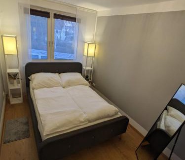 Celle Apartment | Bis zu 6 Personen, Bahnhofs- & Zentrumsnah, Südheide, Netflix und PS4
