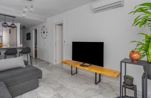 Casares Apartment | Bisa del Sol by Lica Homes
