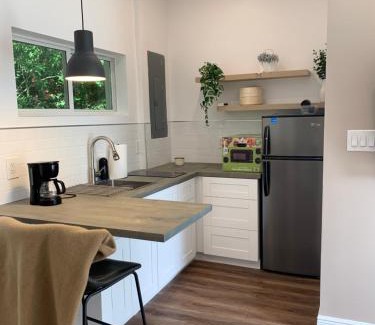 Golden Glades House | Biscayne Garden's Studio
