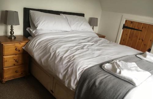 Bridgnorth Apartment | Bishop Percys House