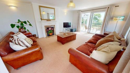 Bishops Tawton House | BISHOPS TAWTON OVERTON HOUSE 2 Bedrooms
