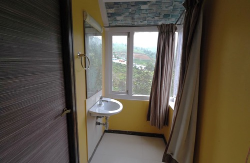 Coonoor House | Bison Inn Ooty