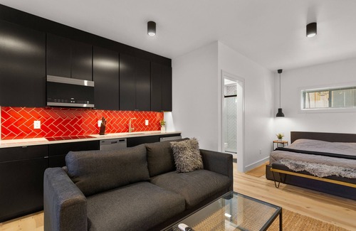 Gardiner Apartment | Bison Meadow Lodge #1