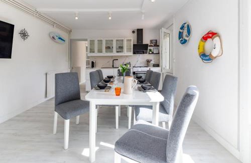 Pyla-sur-Mer Villa | Bista Eder