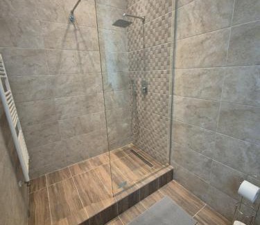 Satu Mare House | Bitcoin Rooms