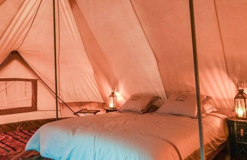 M'Hamid El Ghizlane RV Rental | Bivouac les Hommes Bleus exclusive camp