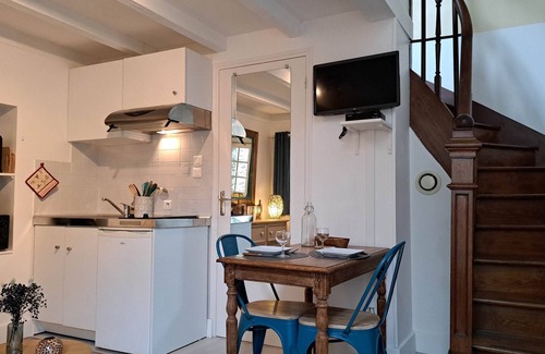 Dinard Apartment | Bizeux Studio duplex N ° 1 (2 people max) from saturday to Saturday