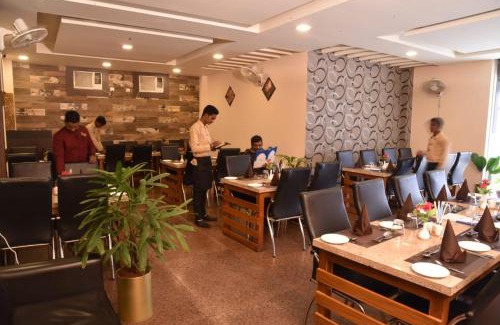 Deoghar Hotel | Biznotel by Pride, Deoghar