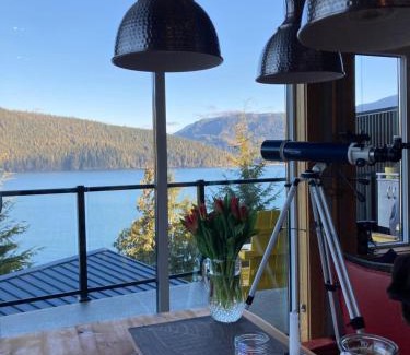 Port Renfrew House | Bjørn Holm