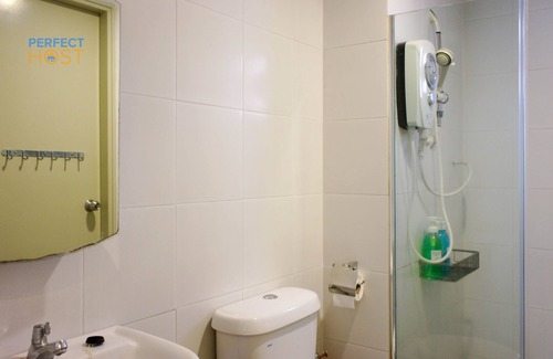 Kuala Lumpur Condo | BJ #8 Spacious 3BR Design with wifi close to LRT