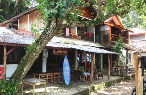 Batu Karas Hotel | BK Homestay, Batukaras