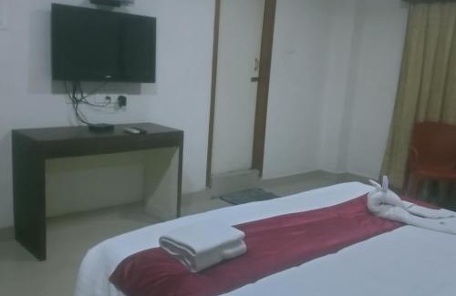 T Nagar House | Bkm guest room