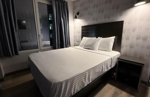 Cypress Hills Hotel | Bkway Hotel Brooklyn