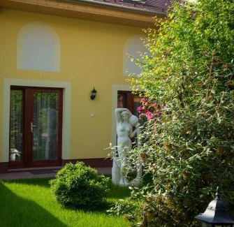Szeged Apartment | BL.Apartmanház II.