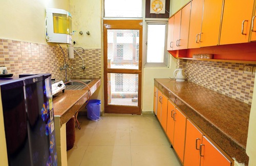 Taj Ganj Apartment | BL Homestay & Suite