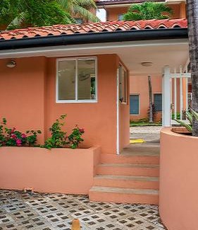 Playa Langosta Apartment | BL10 Bahia Langosta On the Beach 1bed+1bath
