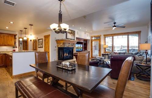 Steamboat Springs Condo | BL6108 | Ultimate Vacation Experience | Private Hot Tub | Air Chilling | 4 Pools
