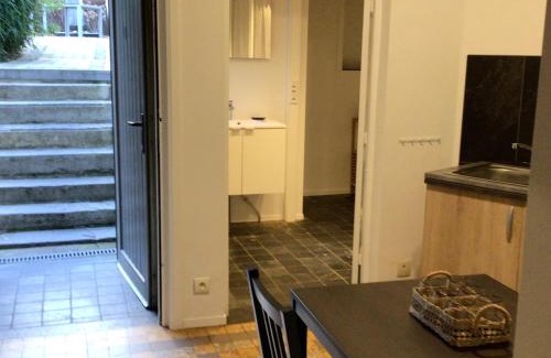 Lustin Apartment | Black and white