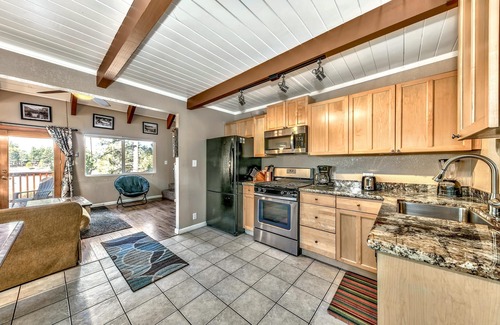 Black Bart House | Black Bart 3 BR+Loft/2 BA, Spa, Pets OK