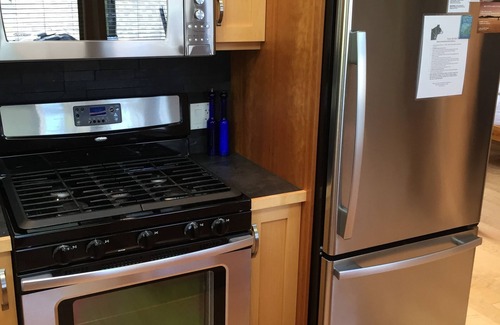 Tofino House | Black Bear Guesthouse
