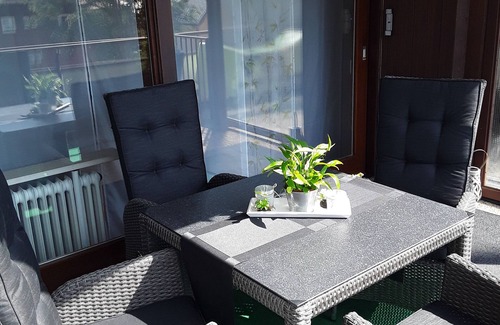 Schoenwald Apartment | "Black Forest always works" Large apartment with large south-facing balcony, WiFi and Magenta TV