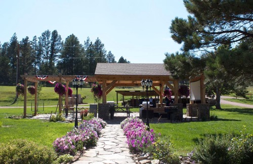 Hill City Resort | Black Elk Resort