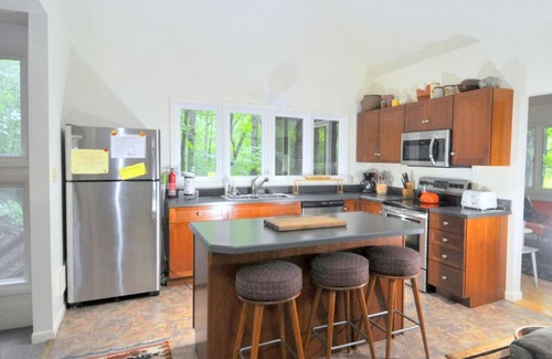 Berkeley Springs House | Black Forest - wifi, pets, grill, screen porch, fireplace, pool access, hiking