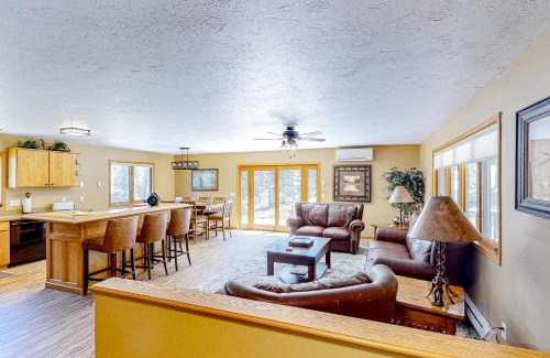 Lead House | Black Hills Hideaway