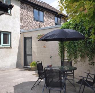 Llangattock Lingoed House | Black Mountains Barn